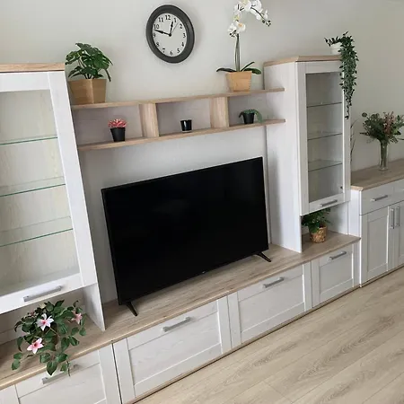 Natis Gaeste Kreuzriehe