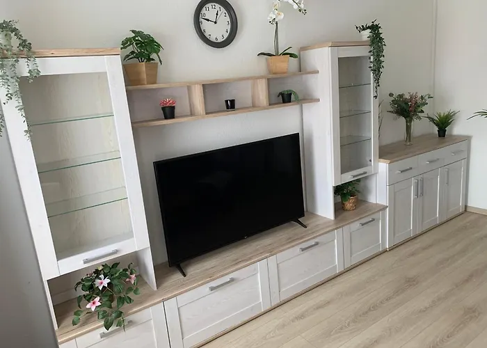 Natis Gaeste Kreuzriehe